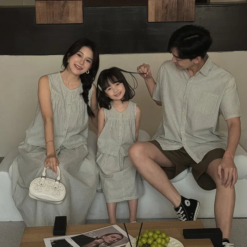 Korean Style 2025 Summer Mother Father Kids Matching Outfits Striped Print Two Pieces Suit Children's Clothing Set Family Look