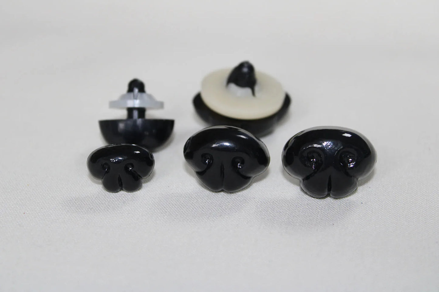 30pcs 15mm 18mm 20mm 22mm 25mm 30mm high quality black plastic safety toy dog nose with hand press washer