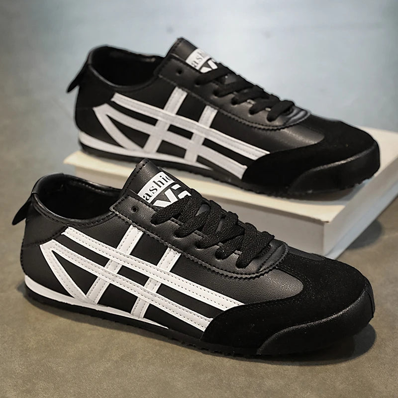Men's Classic Running Shoes Lace Up Flat Bottom Sports Shoes Soft Sole Walking Shoes Breathable Couple Casual Shoes Tennis Shoes
