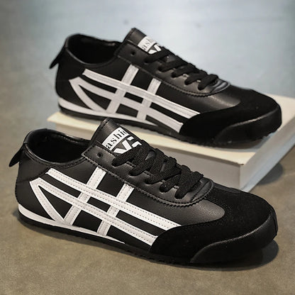 Men's Classic Running Shoes Lace Up Flat Bottom Sports Shoes Soft Sole Walking Shoes Breathable Couple Casual Shoes Tennis Shoes