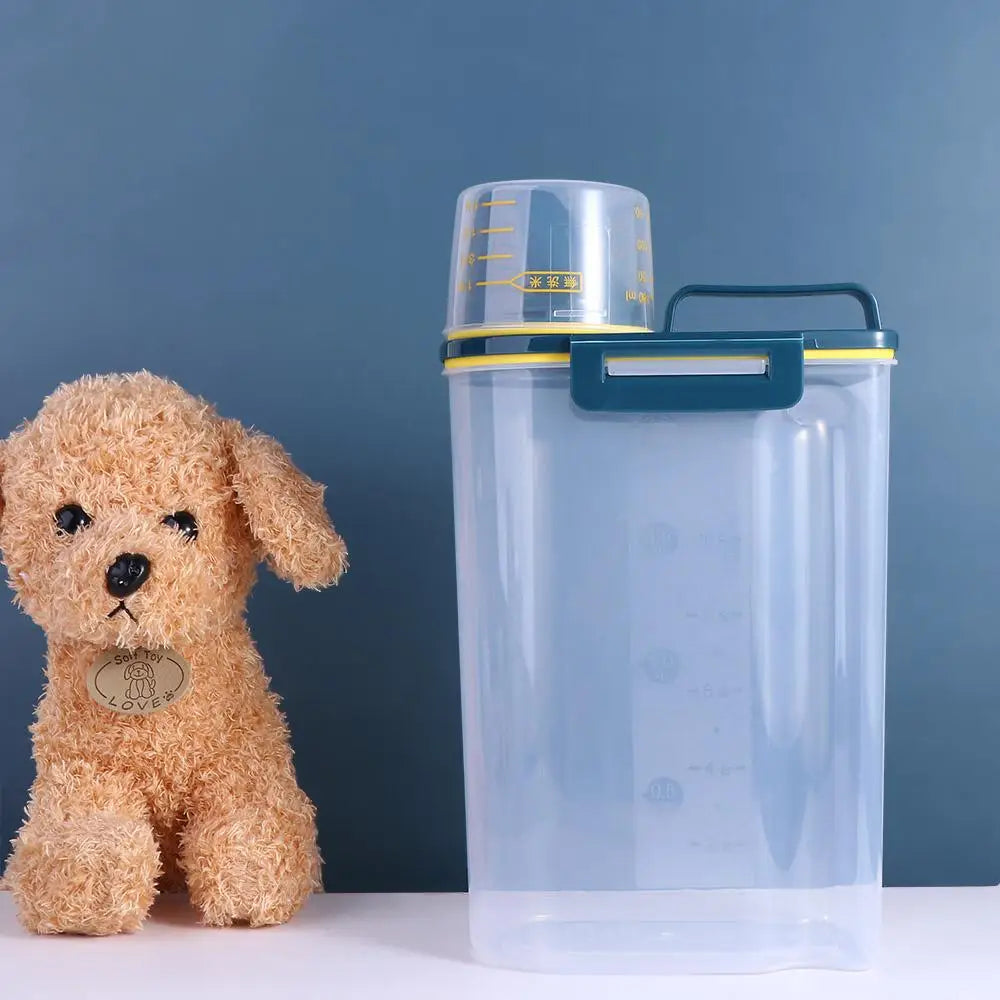 1.5kg/2kg Dog Cat Food Pail Plastic Storage Tank with Measuring Cup Container Moisture-proof Sealed Jar Pet Supplies Accessories
