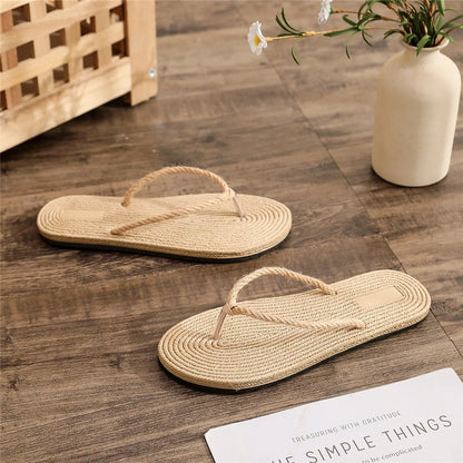 2025 New Flip Flops Women Slippers Ladies Shoes Indoor Outdoor Female Flip-flop Beach Flat Slides Fashion Summer Straw Sandals