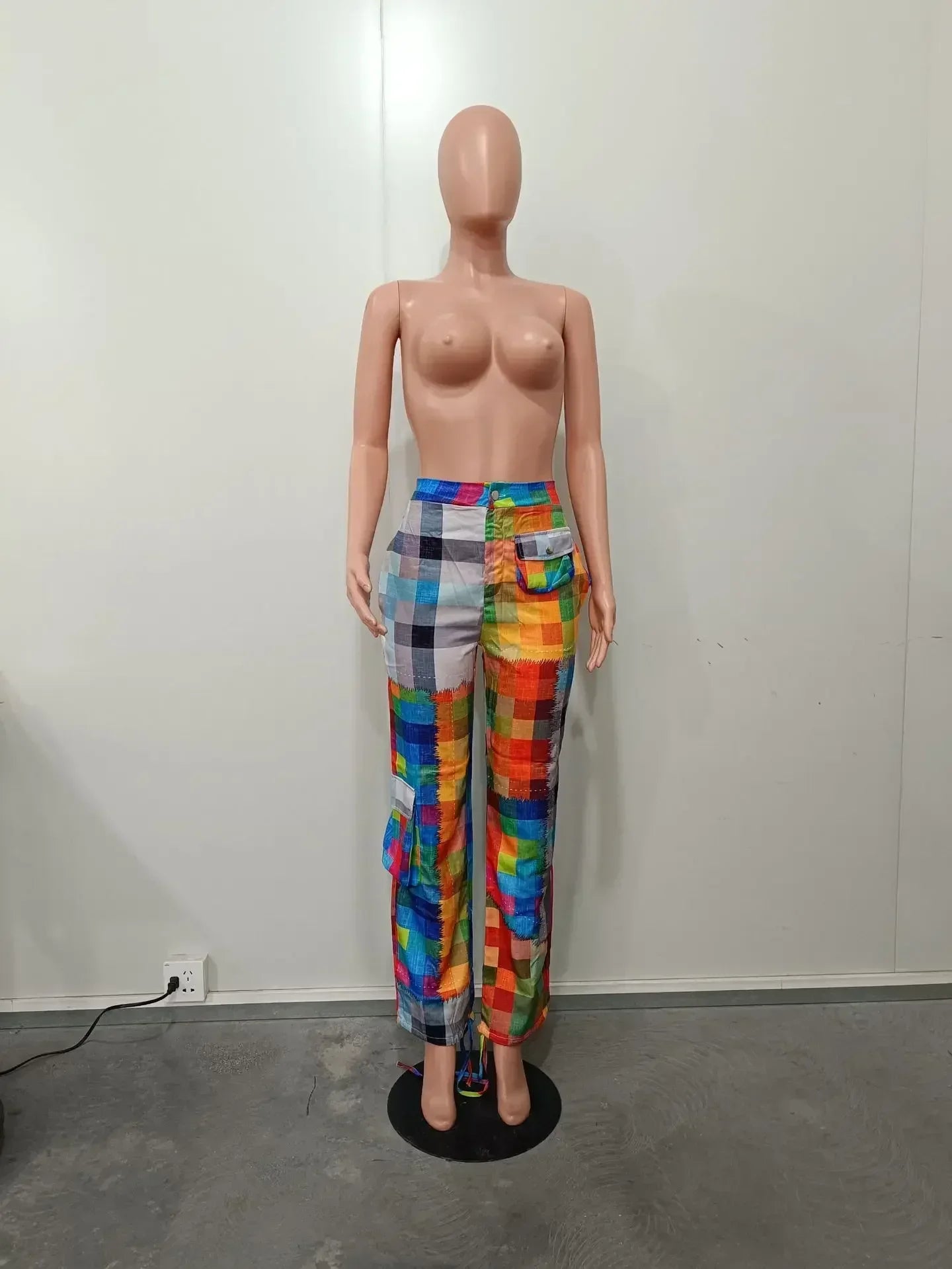 CM.YAYA Women 3D Plaid Printed Multi Pocket Drawstring Hem Straight Cargo Pants 2023 New Fashion Safari Style Trousers
