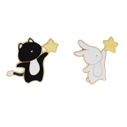Cartoon Black White Animal Hug Enamel Pins Fox Koi Fish Dinosaur Deer Rabbit Crescent Ghost Alloy Brooch Badge Fashion Jewelry