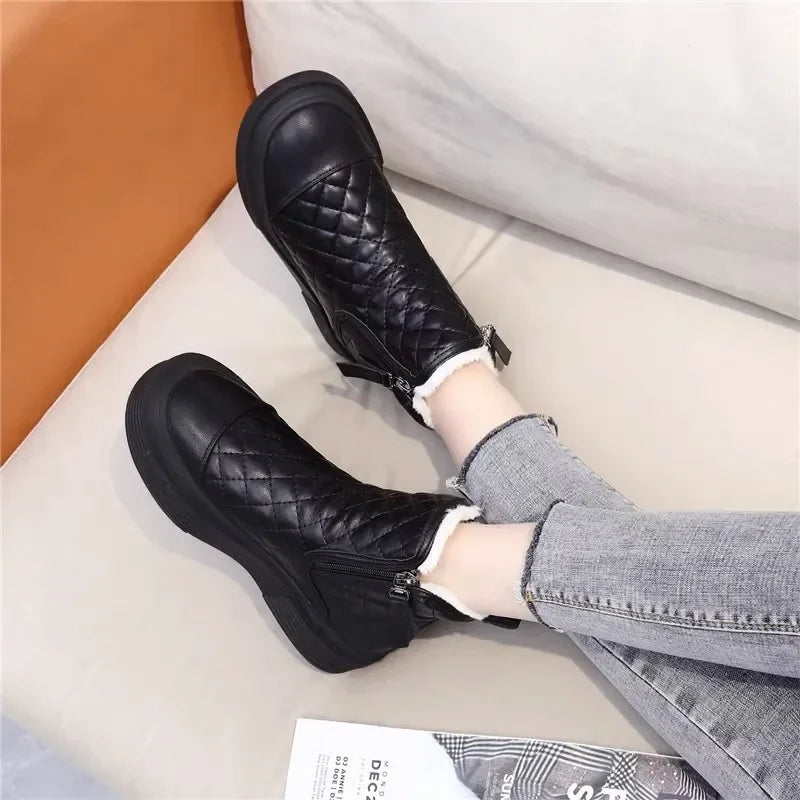 Large Size 34-42 Women's Boots 2024 Winter Plush Snow Boots Keep Warm With Pile Thickened Mom Cotton Shoes Women's Black Boots