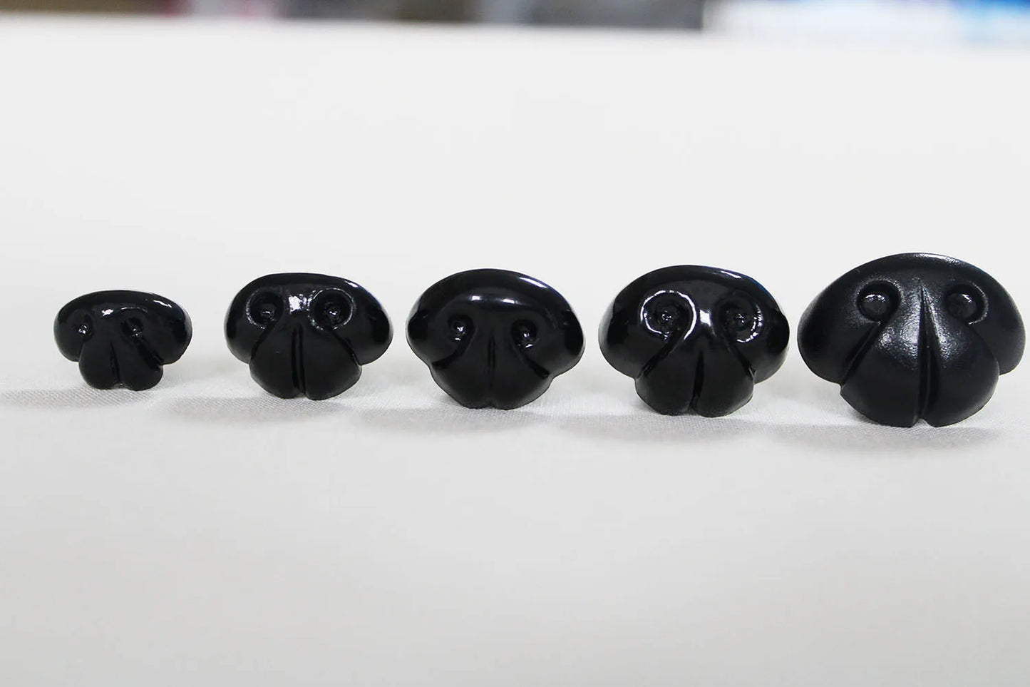 30pcs  15mm 18mm 20mm 22mm 25mm 30mm high quality  black plastic safety toy dog nose with hand press washer