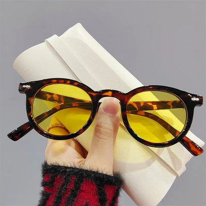 New Round Women Sunglasses Classic Round Frame Fashion Brand Designer Black Driving Sun Glasses Female Shades