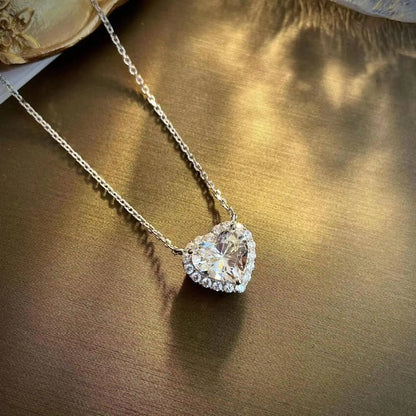 2023 New Fashion Trend Light Luxury Elegant Delicate Pearl Double Layer Heart Necklace Ladies High Jewelry Party Gifts Wholesale