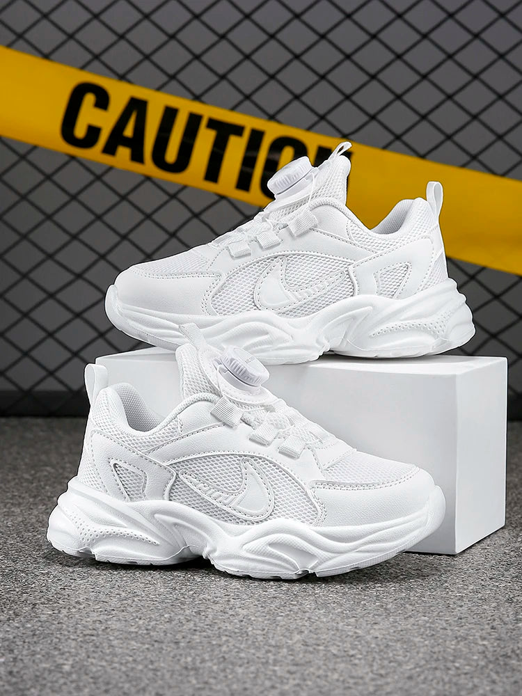 Leisure sports shoes Outdoor Leisure Mesh Up Sports Shoes Comfortable Fashion White casual