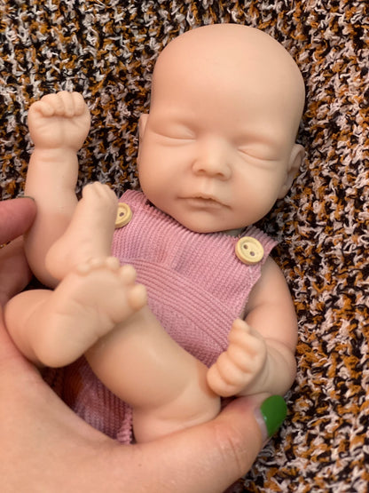 28CM Unpainted Silicone Girls Whole Body Soft Solid Silicone 8 Styles Newborn Baby Dolls Toys For Gifts Reborn Corpo De Silicone