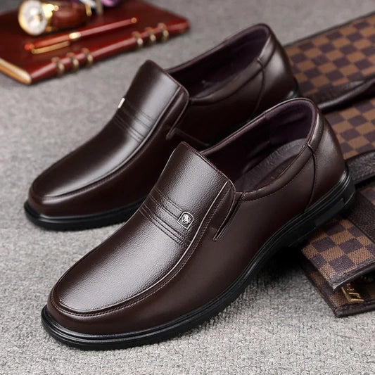 Genuine Leather Handmade Shoes Men Loafers Slip On Business Casual Shoes Classic Soft Leather Hombre Breathable Men Shoes Flat