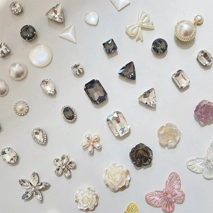 Vintage Flower Pearl Clogs Charms Designer Shiny Diamond Shoe Charms for Sandals Luxury Rhinestones Shoe Accessories In Bulk
