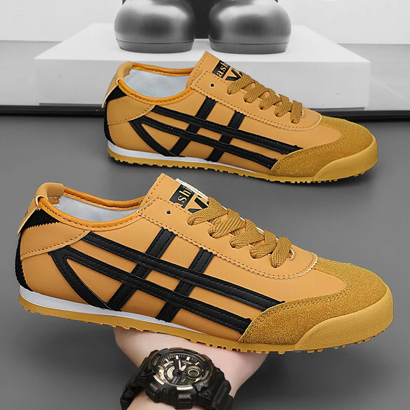Men's Classic Running Shoes Lace Up Flat Bottom Sports Shoes Soft Sole Walking Shoes Breathable Couple Casual Shoes Tennis Shoes