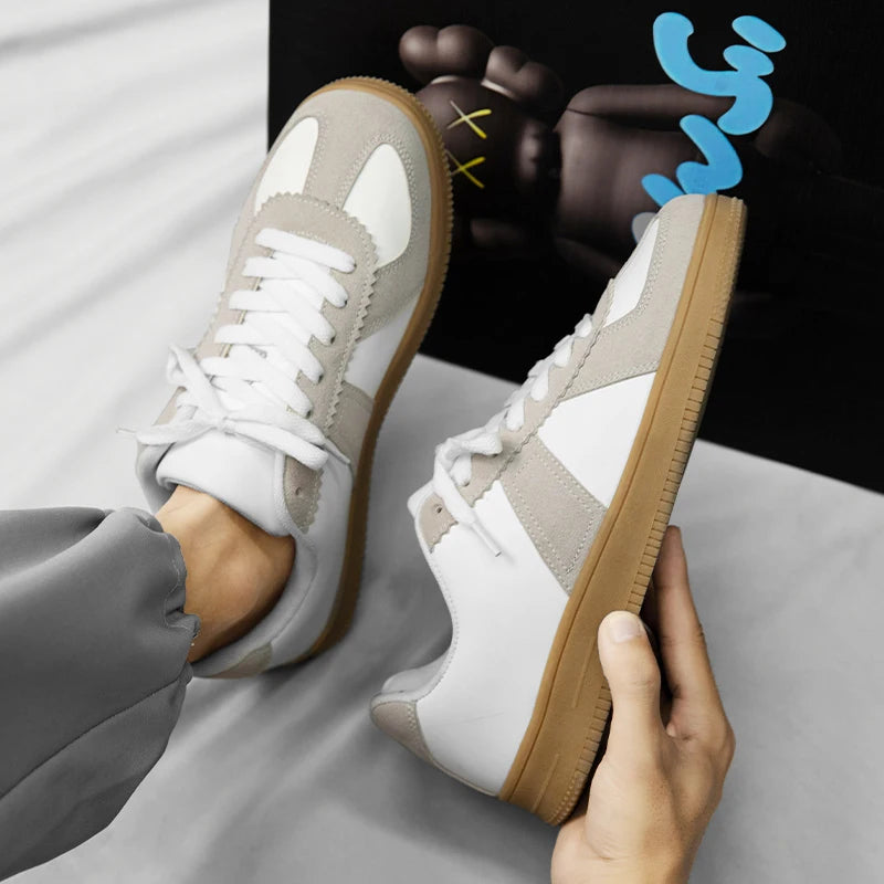 735 White Shoes for Man Casual Loafers for Men Shoes 2024 New Genuine Leather Men Sneakers Luxury Brand Flat Summer Woman Trend