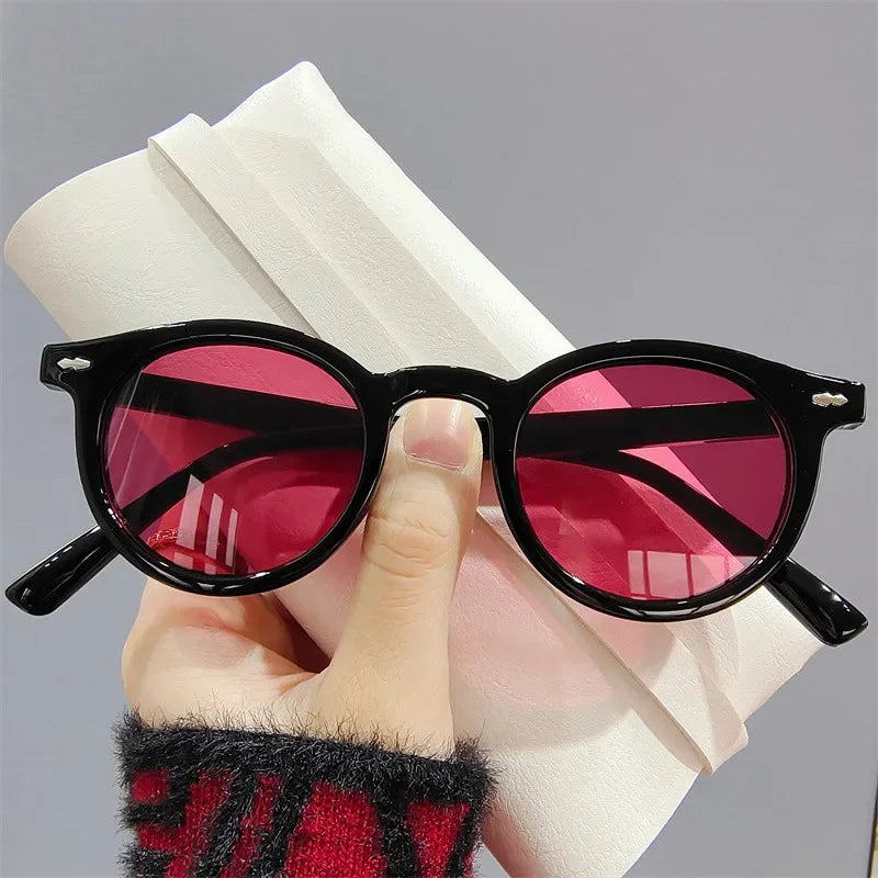 New Round Women Sunglasses Classic Round Frame Fashion Brand Designer Black Driving Sun Glasses Female Shades