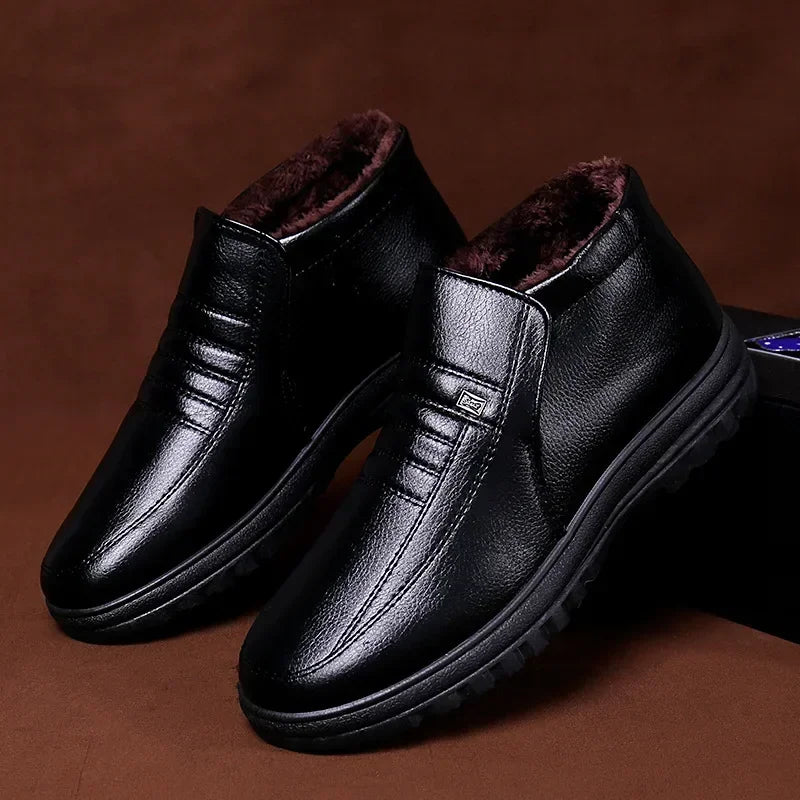 Winter Waterproof Men's Casual Leather Shoes Flannel High Top Slip-on Warm Winter Shoes for Mens Work Shoes 2024