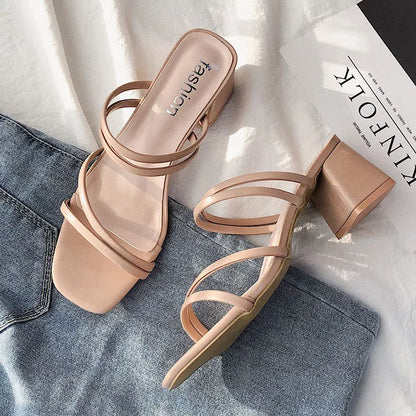 Elegant Woman Heeled Shoes Fairy Sandals 2023 New Version Temperament Medium Heel Sandals Women Outdoor Thick Heeled Women Shoes