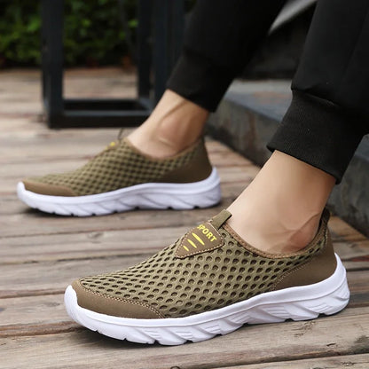 MAEDEF 2024 Men Sport Shoes Lightweight Breathable Slip on Male Casual Sneakers Anti-slip Men's Flats Soft Outdoor Walking Shoes