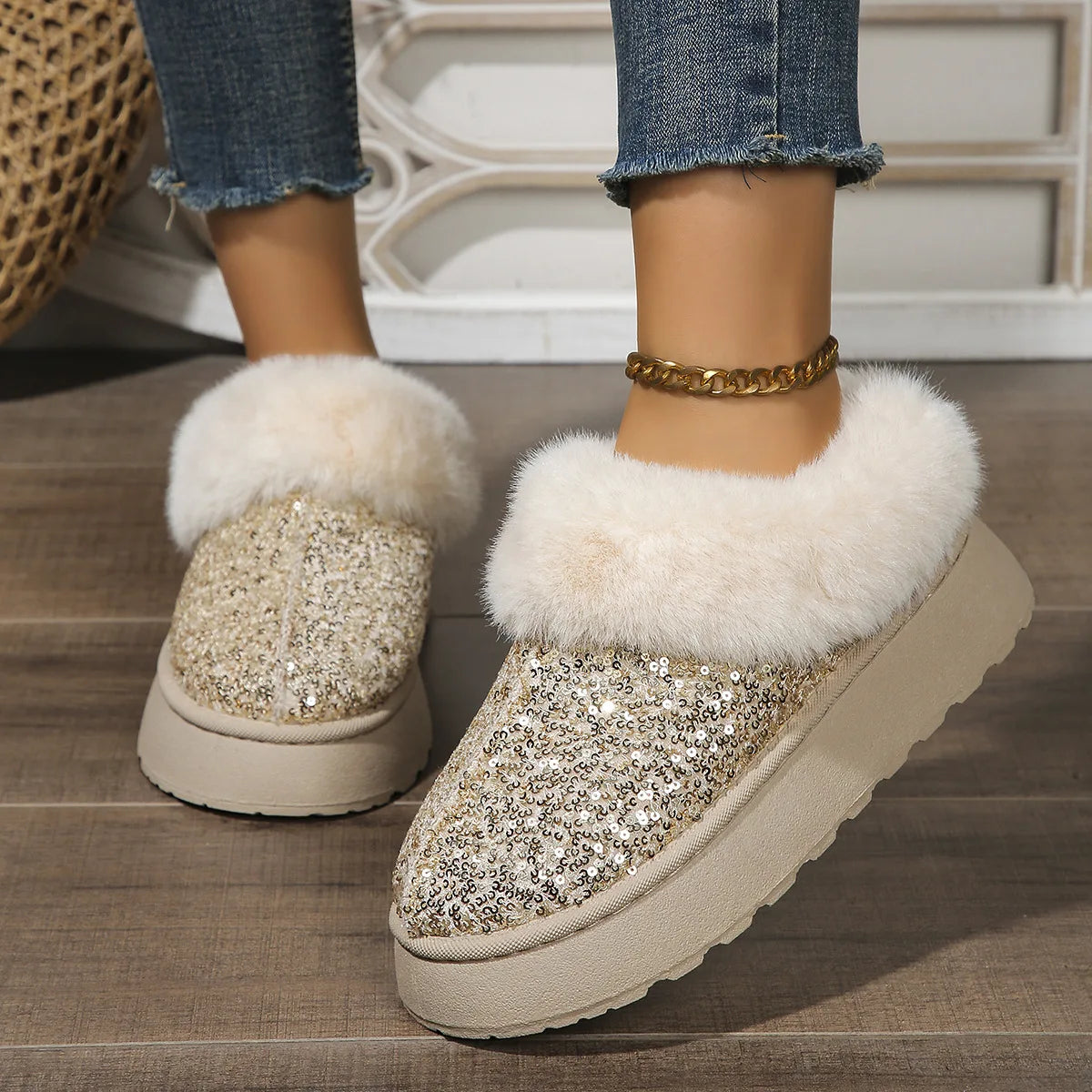 2024 New Faux Fur Winter Boots Women Fashion Sequined Cloth Warm Snow Boots Woman Non-Slip Thicken Plush Ankle Booties Plus Size